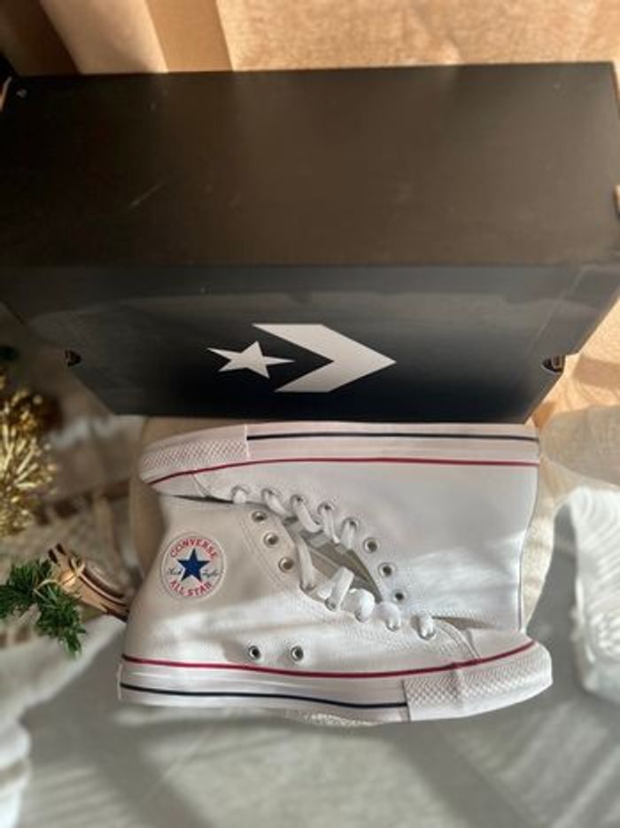 Converse