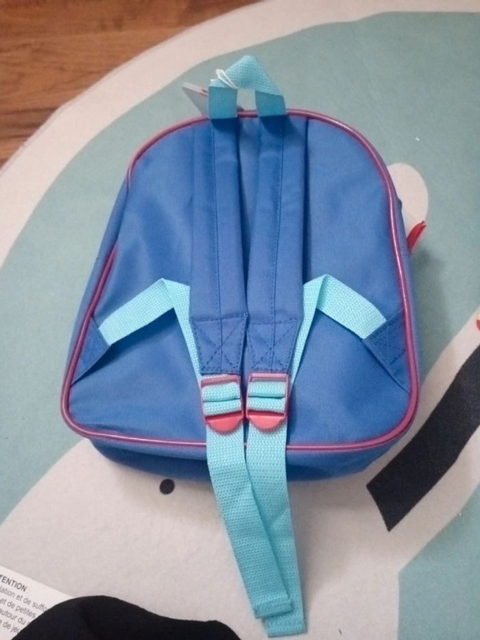 Ensemble sac à dos et trousse neuf - photo numéro 3