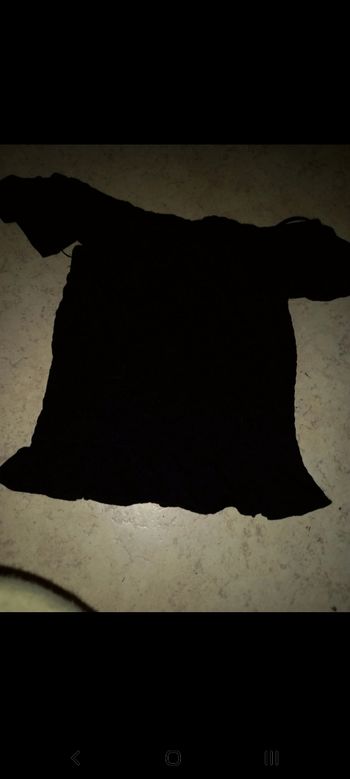 Haut jennyfer t.s mais va pour un 14ans