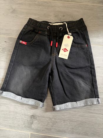 Short lee Cooper neuf
