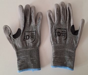 Gants de travail anti coupures