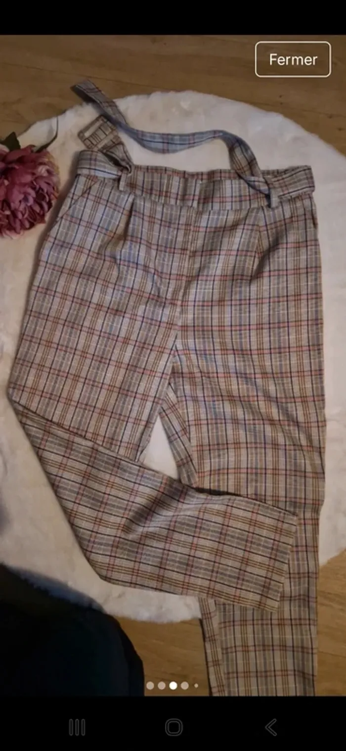 Magnifique pantalon cache cache taille 40 - photo numéro 3