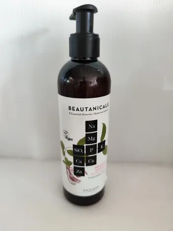 Beautanicals shampoing réparateur riflame 250 ml valeur 13€ à utiliser 12M après ouverture