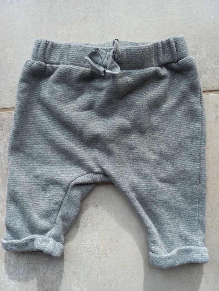Pantalon gris fourré fille 3 mois Kiabi