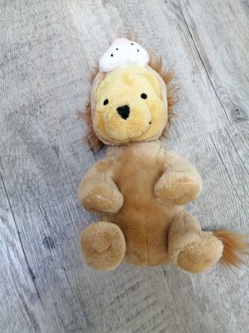 Winnie l'ourson lion