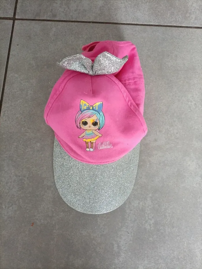 Casquette - photo numéro 2