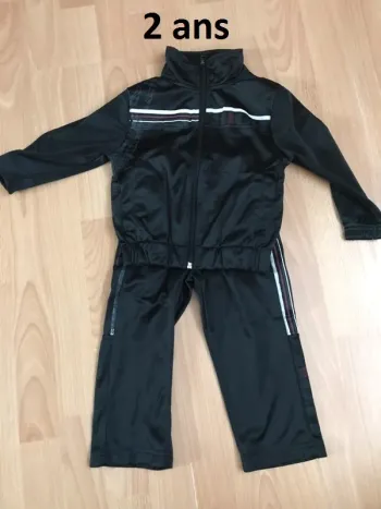 Jogging 2 ans