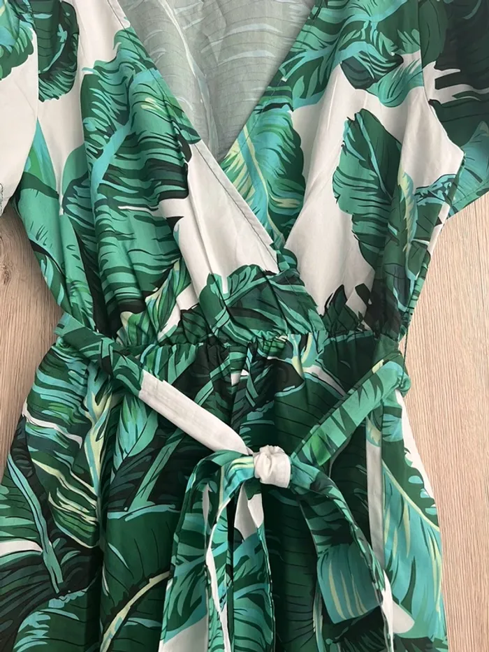 Combishort vert et blanche à fleurs - photo numéro 5