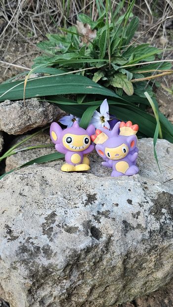 Super figurine Pokemon Nintendo finger puppet évolution capumain capidextre 
