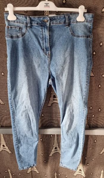 Jean taille haute taille 46