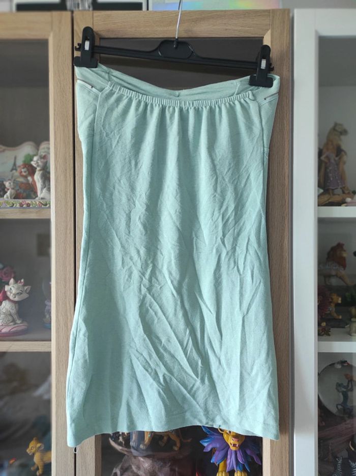 Robe moulante sans bretelle - photo numéro 2