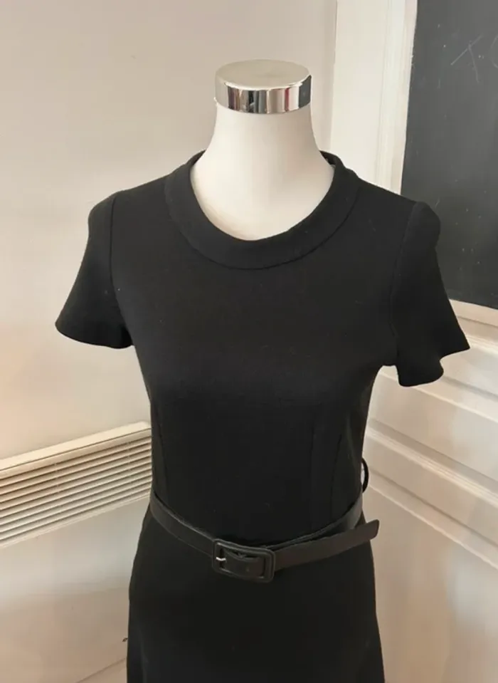 Gerard Darel, robe en laine noir femme, taille 40 - photo numéro 2