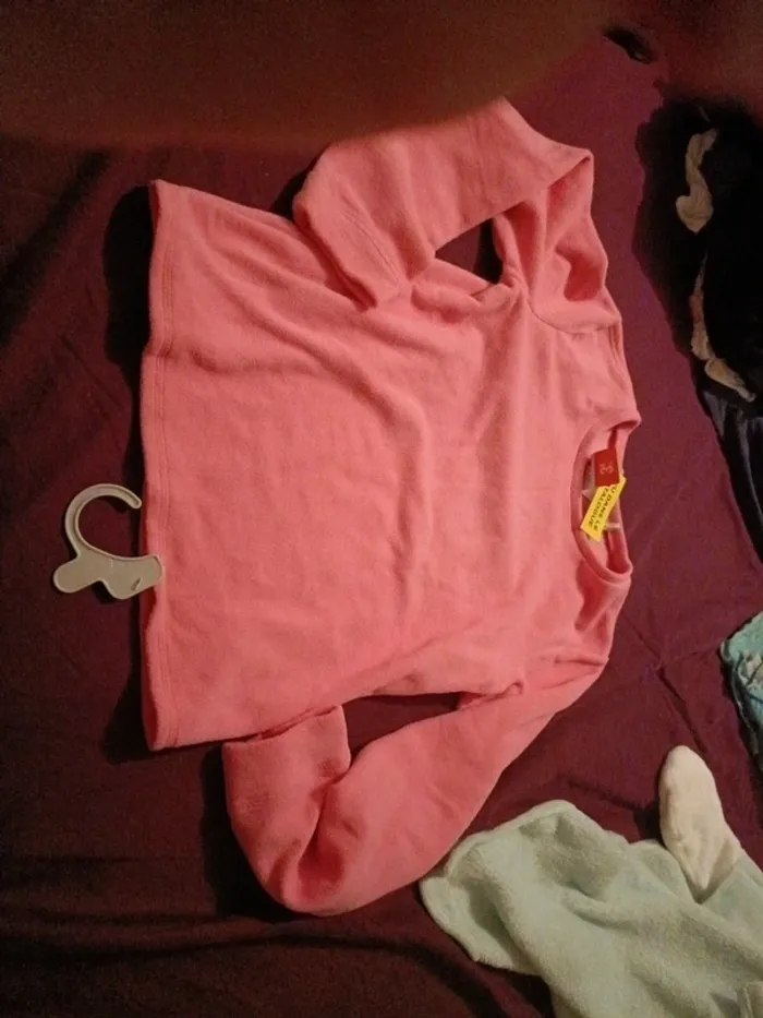 Pull polaire 13 14 rose neuf