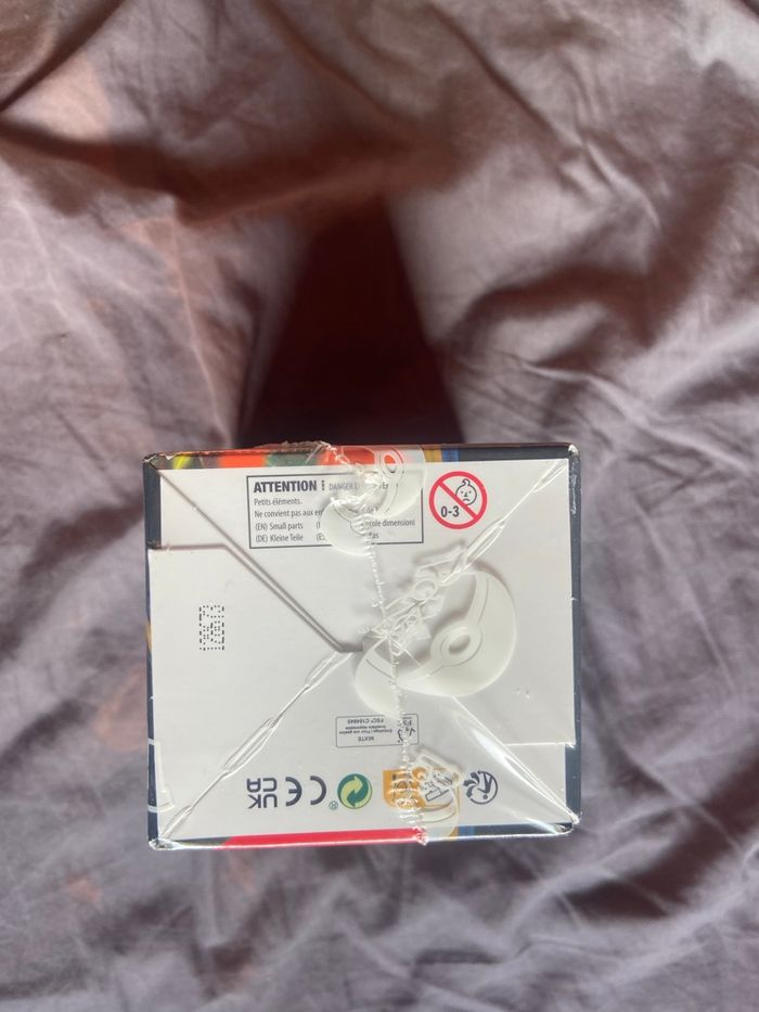 Demi display flammes fantasmagoriques Pokémon - photo numéro 5