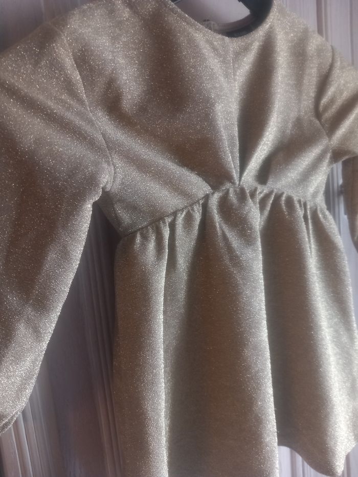 Robe manches longues pailletée 3 ans - photo numéro 3