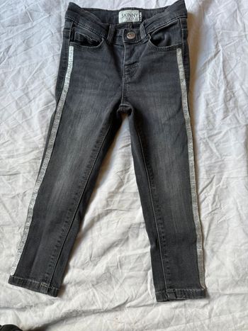 🎀 lots 5 jeans 3 ans 🎀