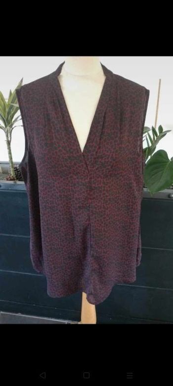 Blouse sans manches Kiabi