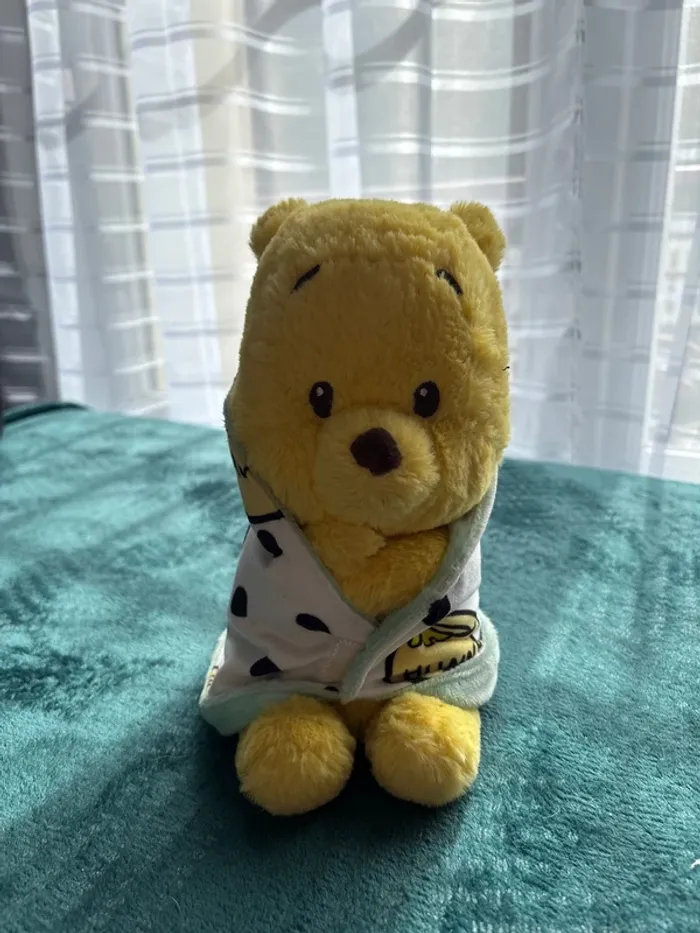 Peluche Winnie - photo numéro 2