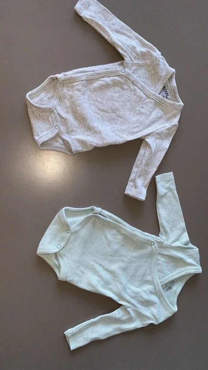Lot de 2 bodies brassière
