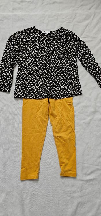 Ensemble enfant de la marque la halle Taille 5 ans