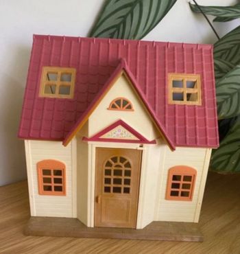 cosy cottage starter home  sylvanian families  5242 vintage