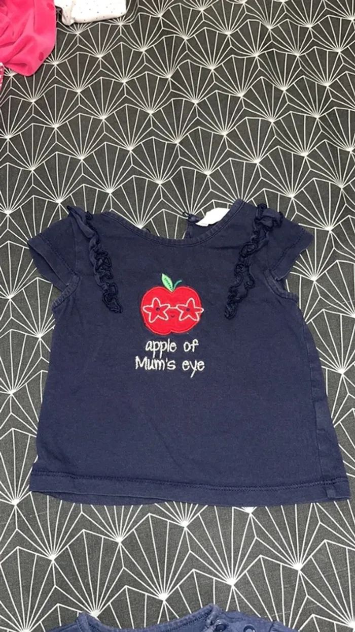 2 tee-shirts - photo numéro 3