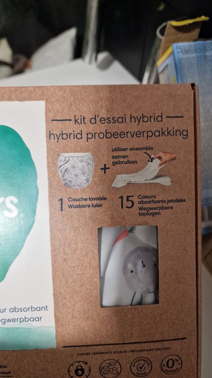3 paquets de pampers harmonie - photo numéro 2