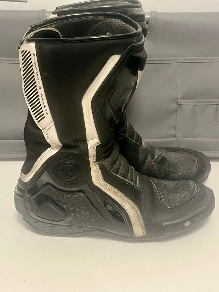 Bottes de moto dainese - photo numéro 2