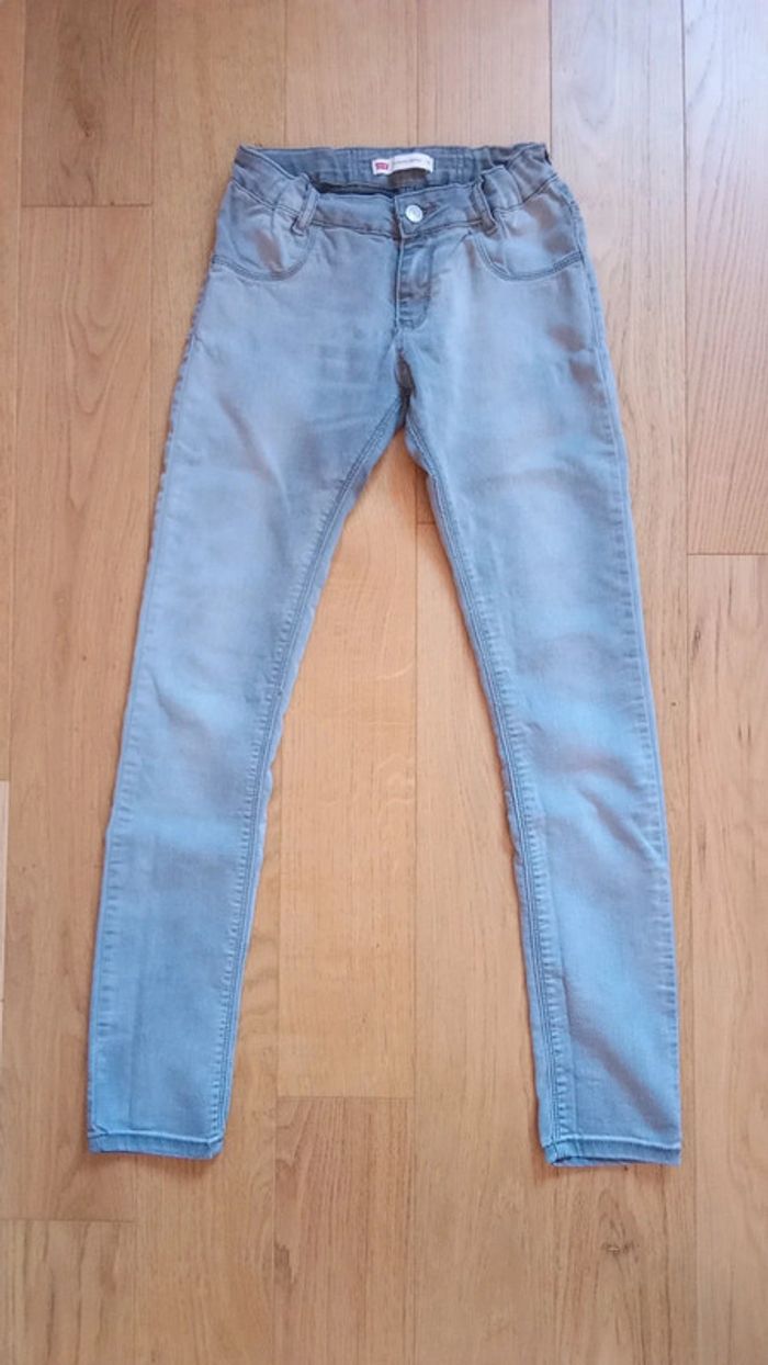 Jean Levi's 710 super skinny 12 ans