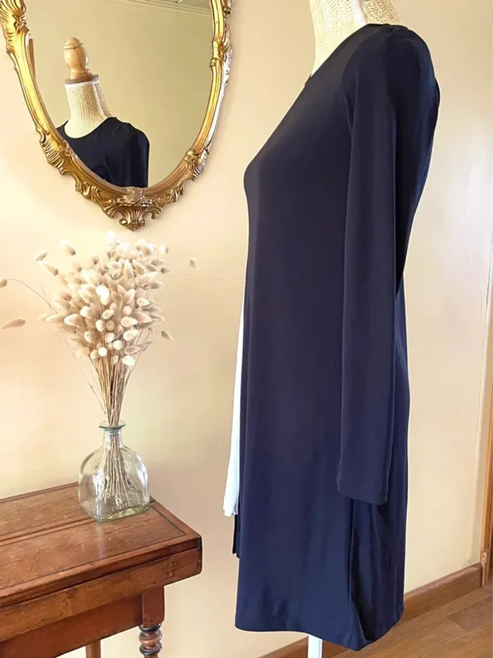 Robe Noire à Manches Longues Style Patineuse – Zara – Taille M - photo numéro 4