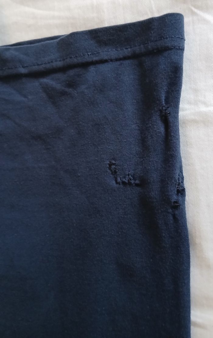 T-shirt bleu marine taille 14 ans - photo numéro 6