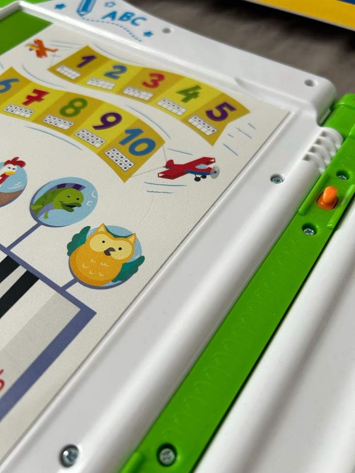 Lot magibook Vtech bleu et vert et 7 livrets - photo numéro 8