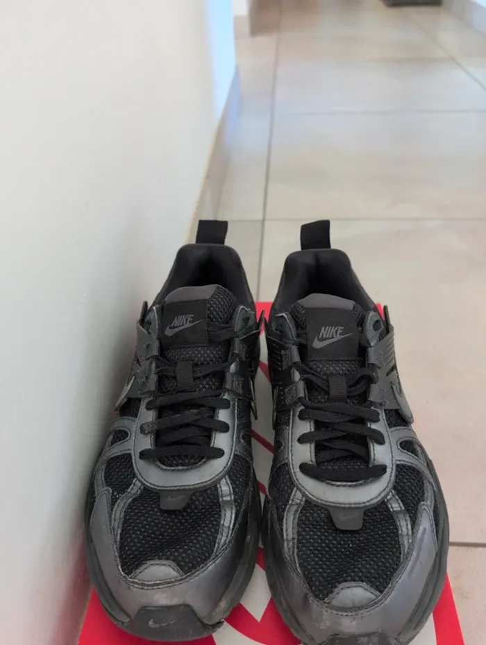 Basket Nike V2K Run - photo numéro 2