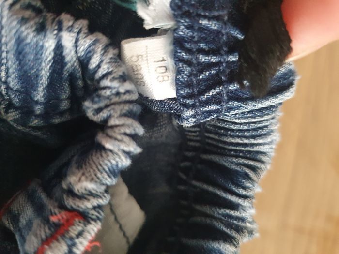 Pantalons 5 ans - photo numéro 3