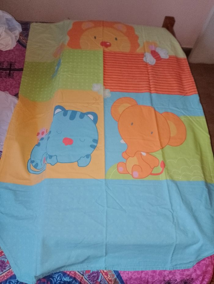 Drap plat, housses de couette, taie d'oreiller - photo numéro 2