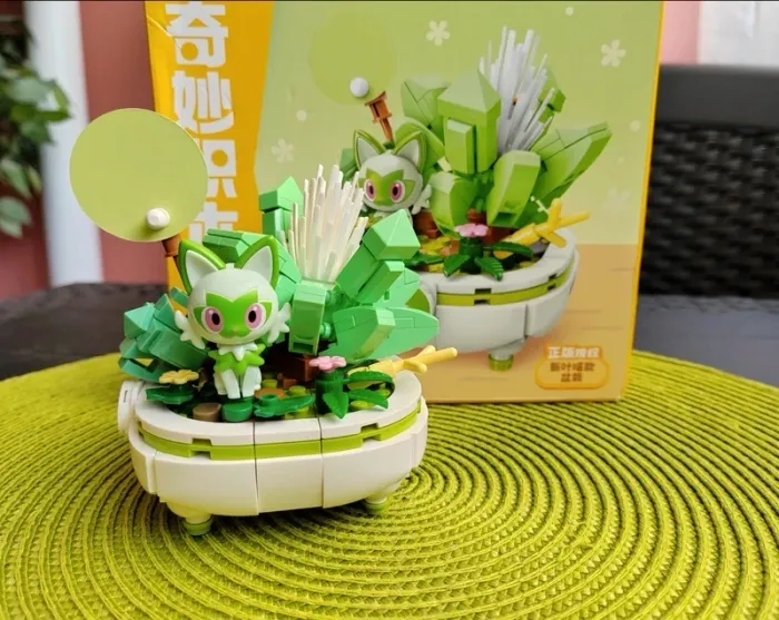 Figurine de construction, bloc (Mega - Lego) Pokémon, Poussacha ( Sprigatito ) - photo numéro 9