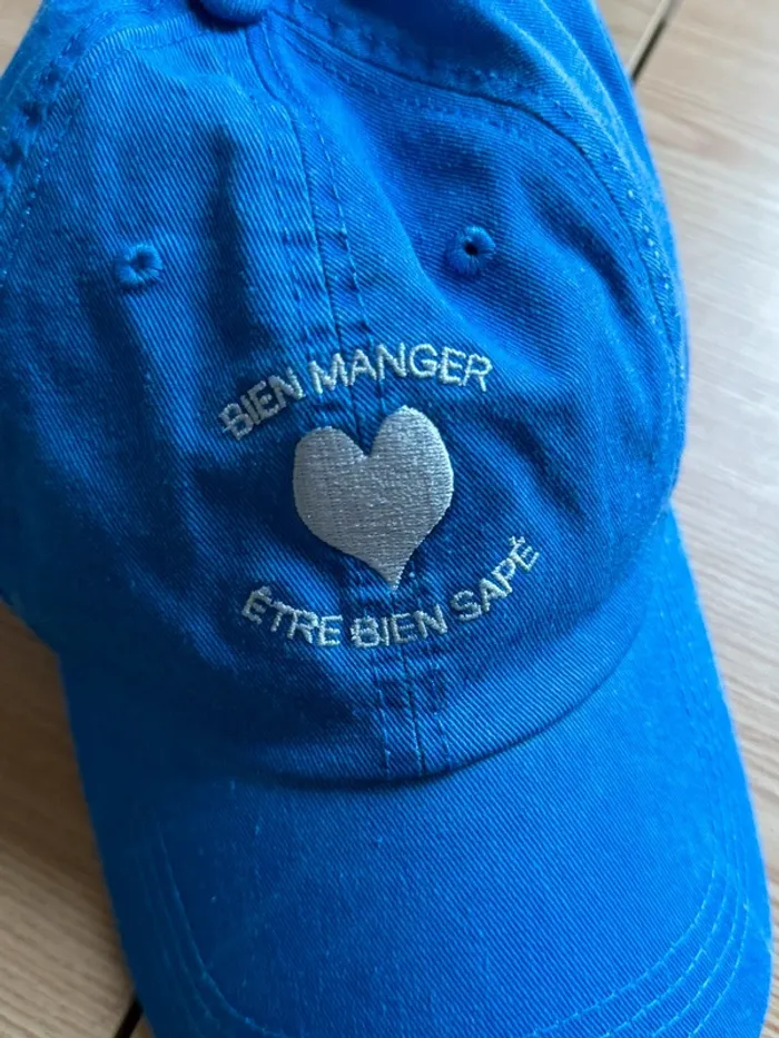 Casquette - photo numéro 2