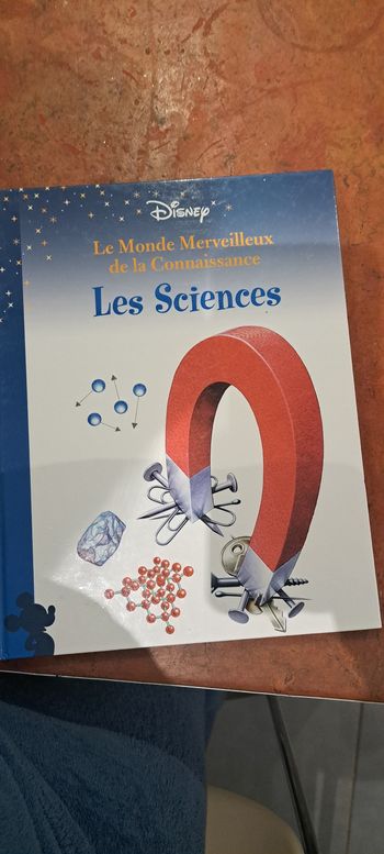 Livre le monde merveilleux de la connaissance les sciences
