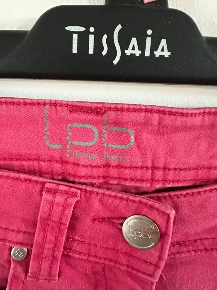 Jeans les petites bombe rose taille 34/36 - photo numéro 3