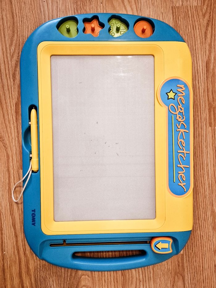 Ardoise magique motorisé megasketcher