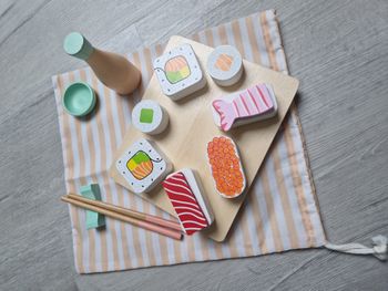 Sushi en bois 
