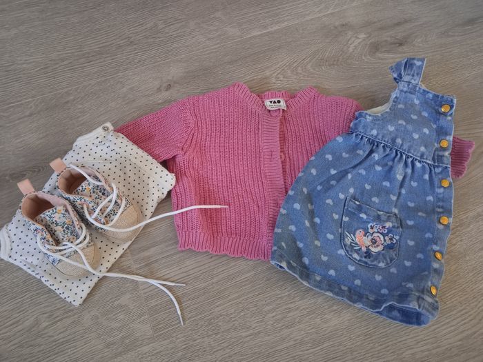 Lot vêtements fille 6mois - photo numéro 6