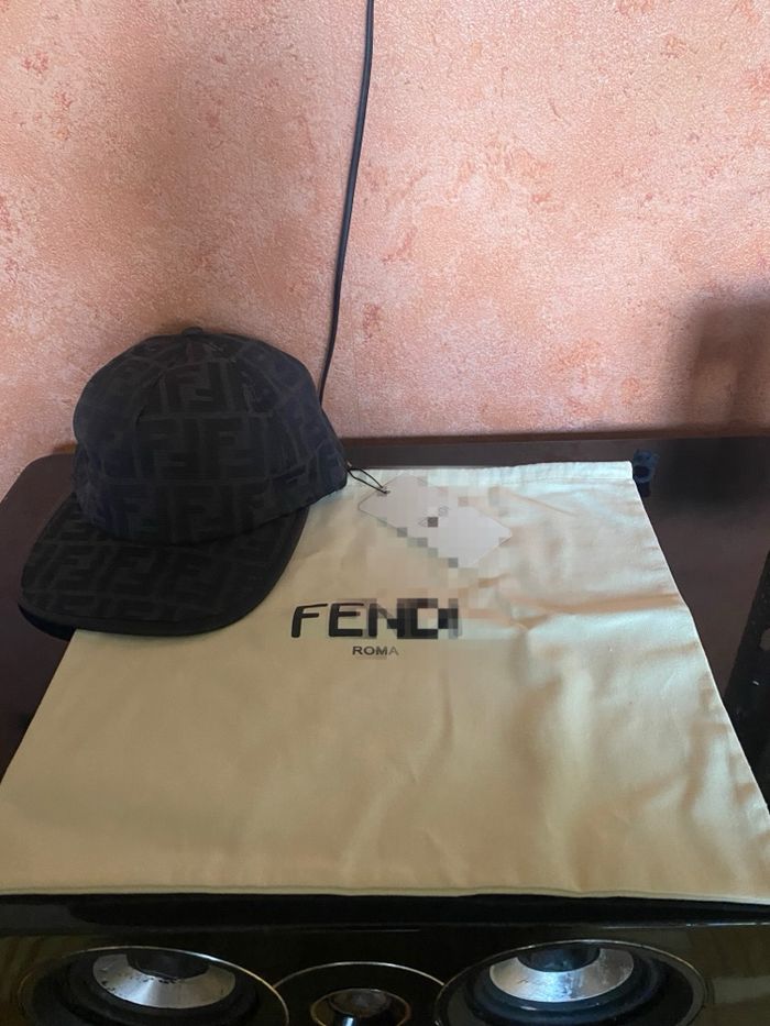 Casquette Fend!