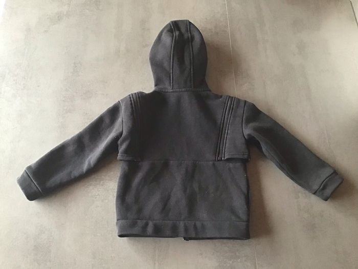Veste à capuche 4 ans - photo numéro 3