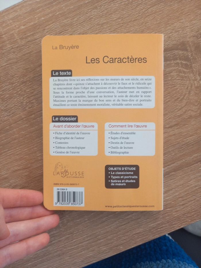 Livre "les caractères" de la bruyère - photo numéro 7