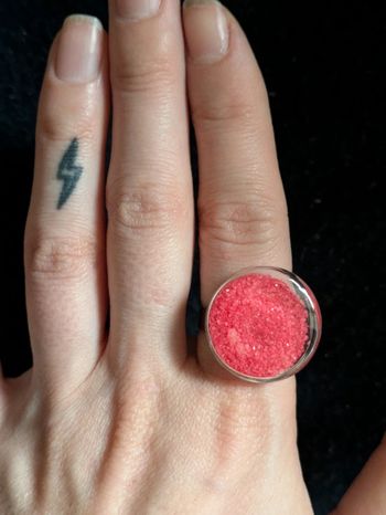 Bague ronde en verre style pylônes