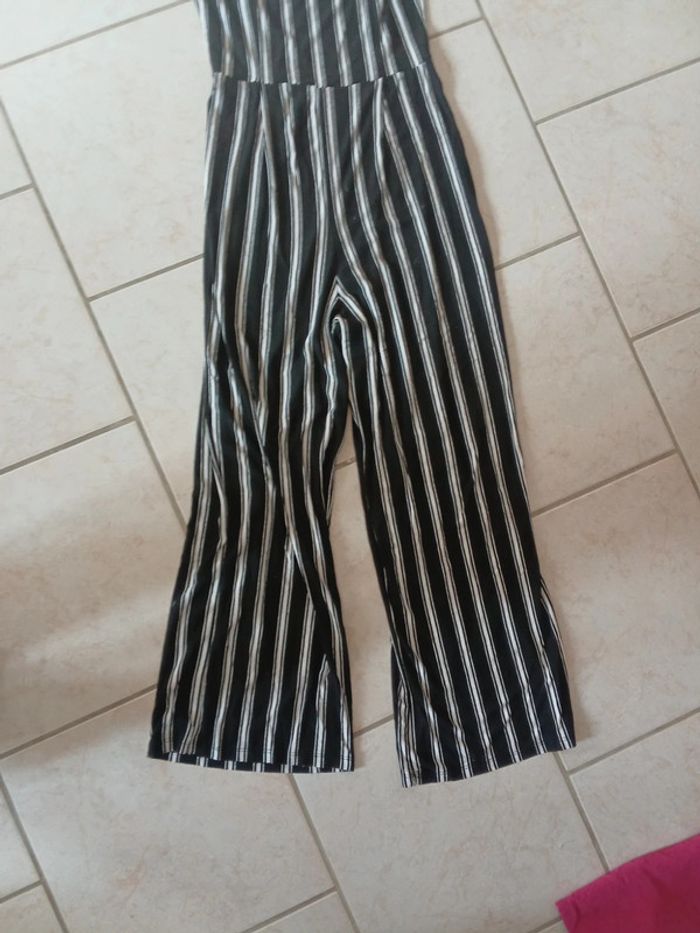 Combinaison bershka taille 38 - photo numéro 2