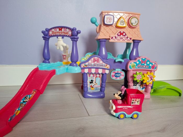 VTECH Tut Tut bolide garage Minnie