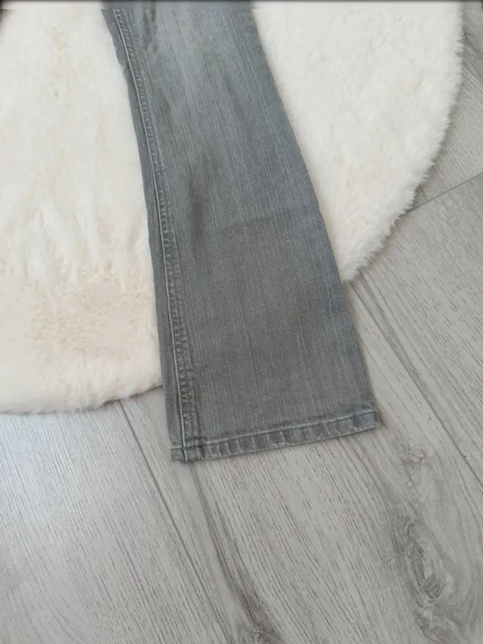Jean gris Ralph Lauren femme taille 36 – coupe droite - photo numéro 3