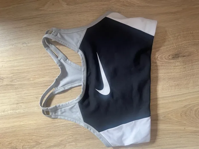 Brassière de sport Nike